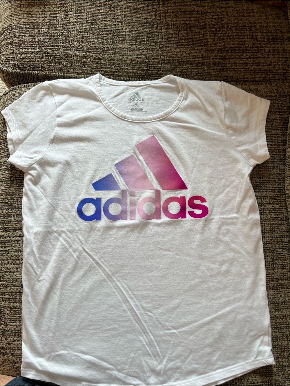 Adidas T-shirt with 3D transfer logo